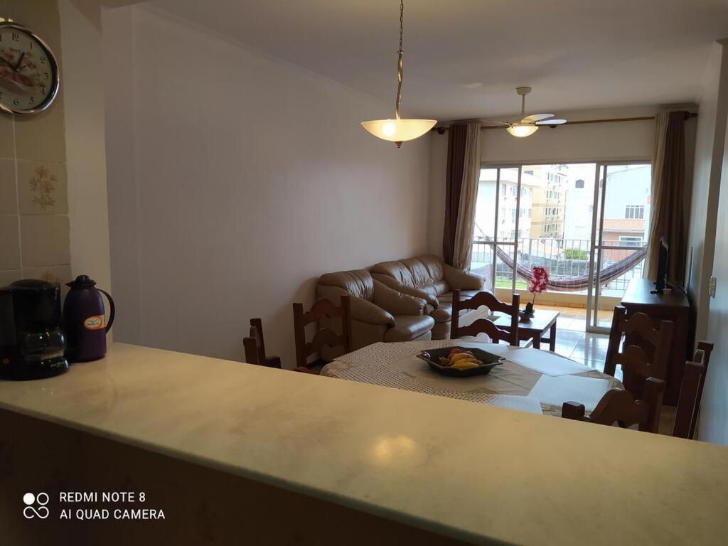 Aconchegante E Amplo Apartamento Familiar Pertinho Da Praia! 과루자 외부 사진