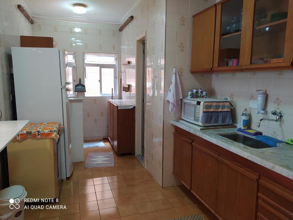 Aconchegante E Amplo Apartamento Familiar Pertinho Da Praia! 과루자 외부 사진